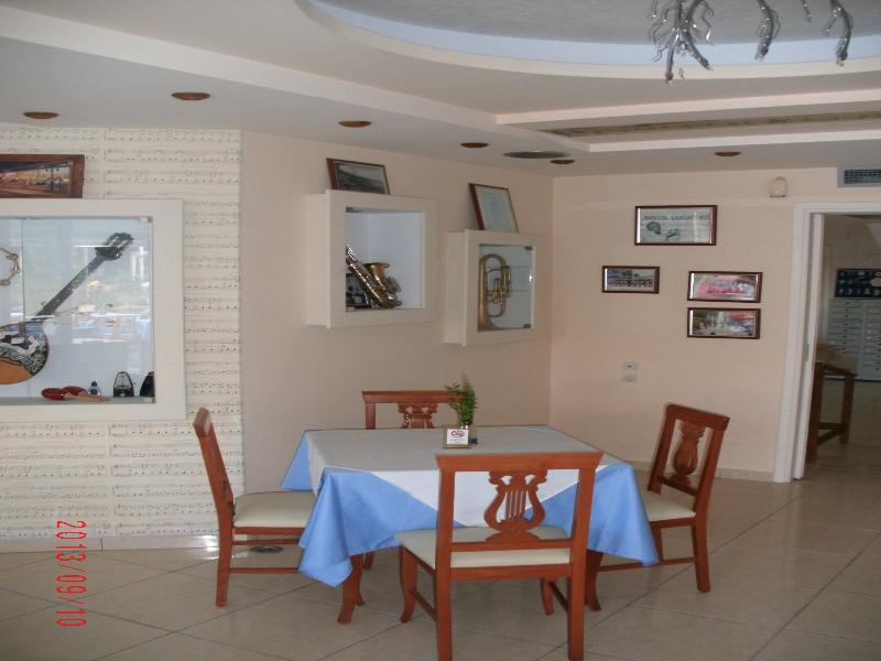 Montes Apartments & Studios Alykanas  Zewnętrze zdjęcie