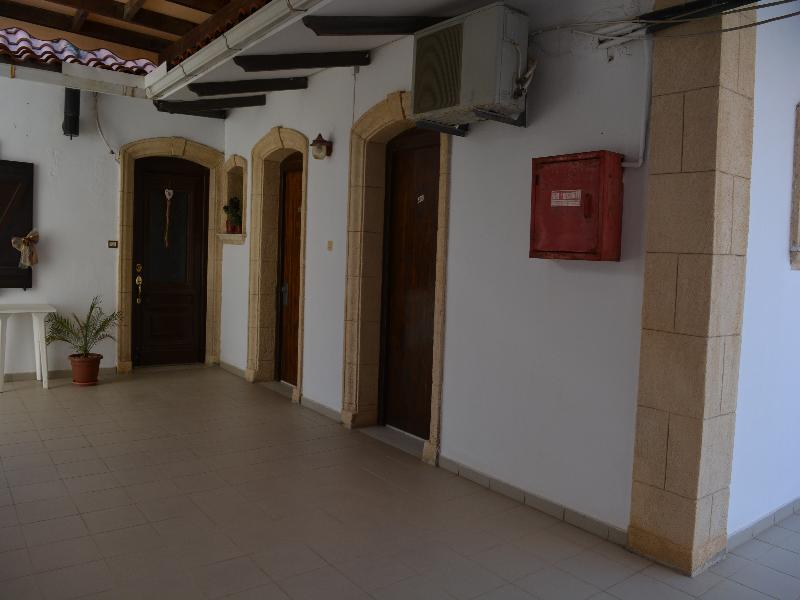 Montes Apartments & Studios Alykanas  Zewnętrze zdjęcie
