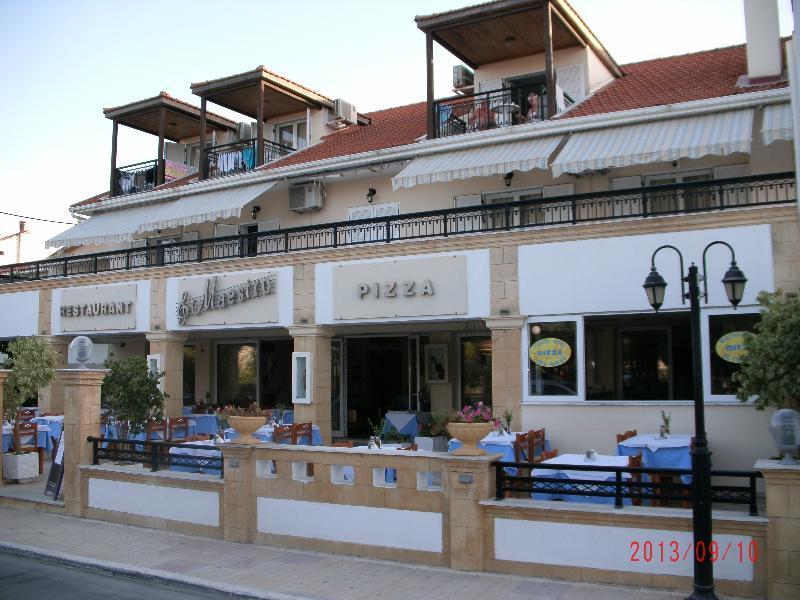 Montes Apartments & Studios Alykanas  Zewnętrze zdjęcie