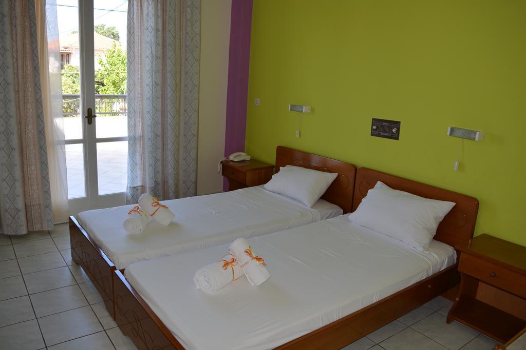 Montes Apartments & Studios Alykanas  Zewnętrze zdjęcie